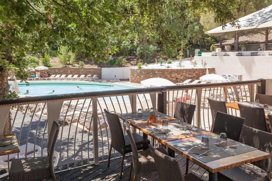 Les Restanques Vue Mer Pressoir 3131 Grimaud Dış mekan fotoğraf